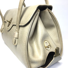 Load image into Gallery viewer, Vintage Large Beige/Cream Weymouth American Faux Leather Handbag w/Umbrella Pocket-Vintage Handbag, Large Handbag-Brand Spanking Vintage