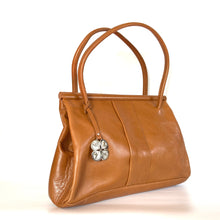 Load image into Gallery viewer, Vintage Very Large 90s Light Tan Leather Tote bag, Overnight, Weekend Bag-Vintage Handbag, Large Handbag-Brand Spanking Vintage