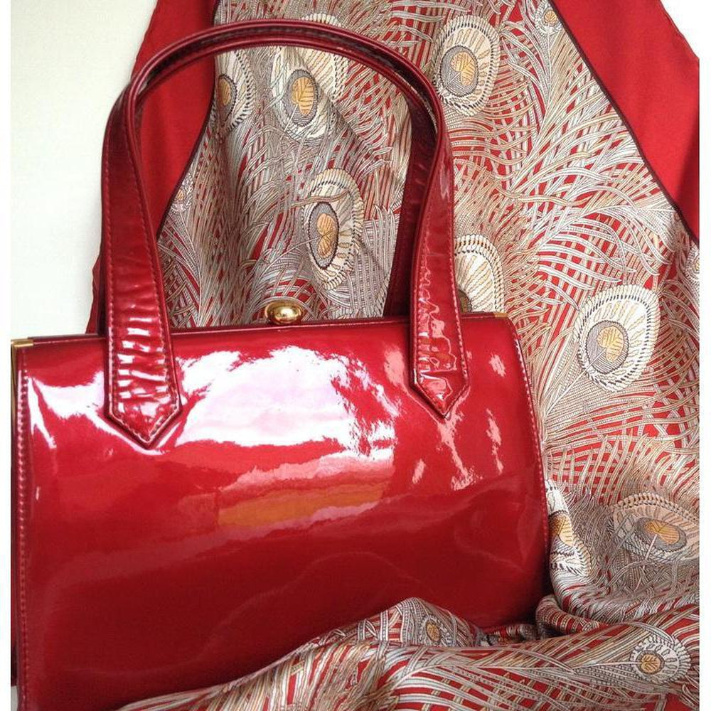 Red patent leather pocketbook hotsell