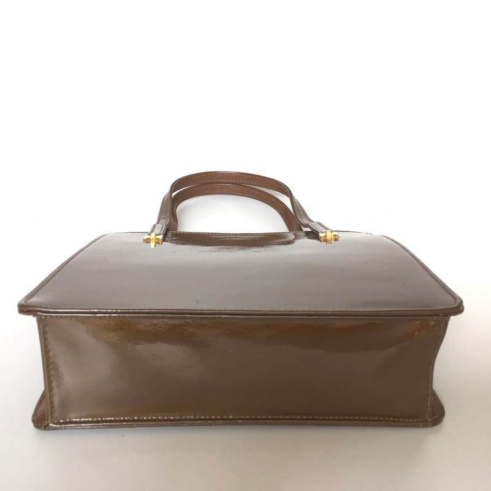 Vintage 50s 60s Handbag In Taupe Mushroom Glossy Patent Leather w Gi Brand Spanking Vintage