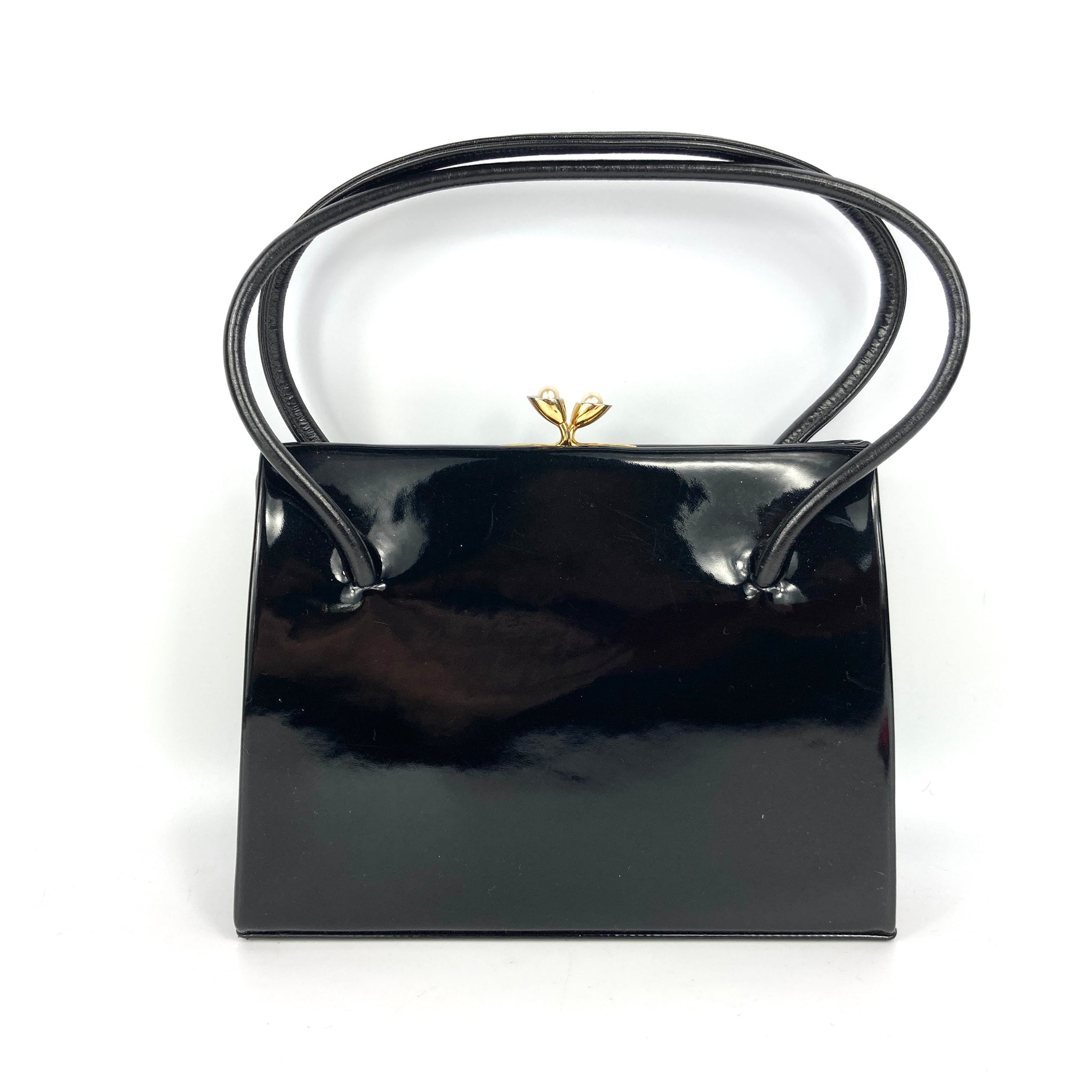SALVATORE FERRAGAMO Black Patent Leather Solid Handbag – Labels Luxury