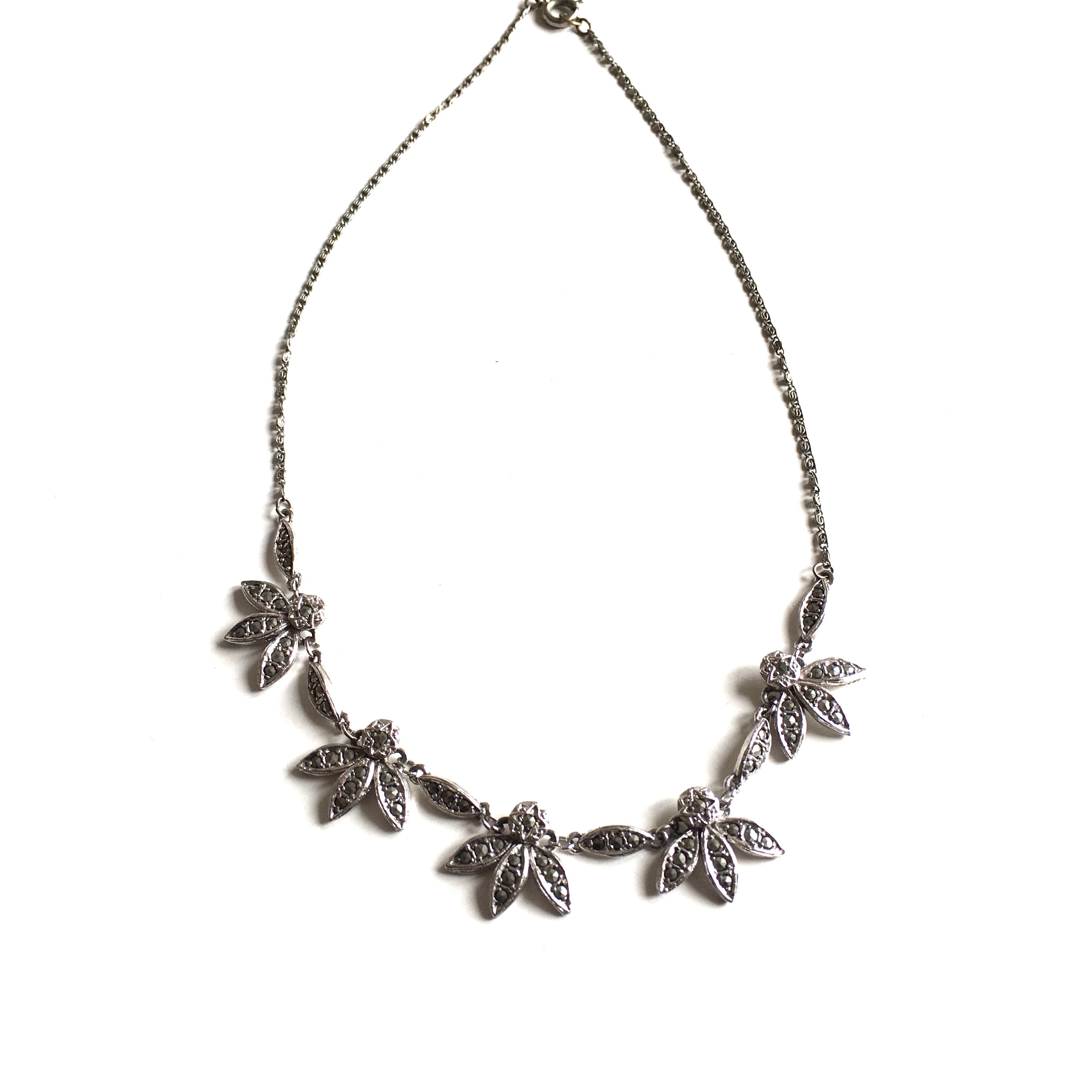 Vintage 60s Dainty Marcasite Flower/Leaf Necklace in Choker Length