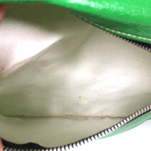 Load image into Gallery viewer, Vintage 60s/70s Vivid Apple Green Leather w/ Faux Tortoiseshell Lucite Handle Bag-Vintage Handbag, Dolly Bag-Brand Spanking Vintage
