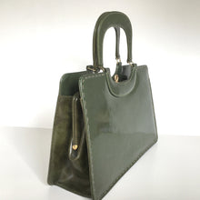Load image into Gallery viewer, Fabulous Vintage 60s/70s Leather Bag in Green Patent Leather Classic Ladylike Handbag style, by Widegate, Made in England-Vintage Handbag, Kelly Bag-Brand Spanking Vintage
