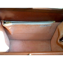 Load image into Gallery viewer, Vintage 50s Antelope Skin And Tan Leather Handbag By Umtali Leather-Vintage Handbag, Exotic Skins-Brand Spanking Vintage
