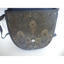 Load image into Gallery viewer, Vintage Liberty Of London Special Limited Edition, &#39;The Hera Collection&#39;, Leather Shoulder Bag. New And Unused-Vintage Handbag, Dolly Bag-Brand Spanking Vintage
